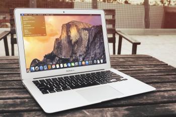 Macbook Air 13 inch 2015 