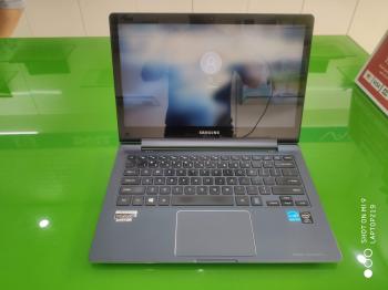 Samsung ATIV Book 9 PLus NP940X3G Core i5-4200/Ram 4Gb/Ssd 180Gb